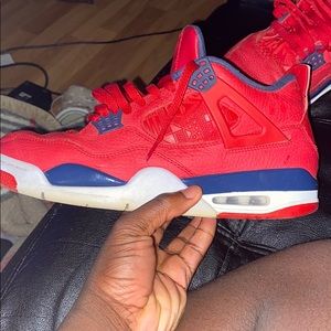 Air Jordan fiba 4s
